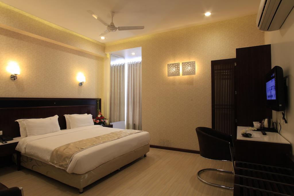 Hotel Sai Mahal Shirdi Kamer foto
